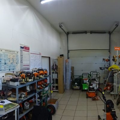 Prodejna zahradní techniky Luxík