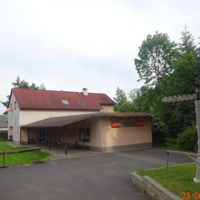 Prodejna zahradní techniky Luxík